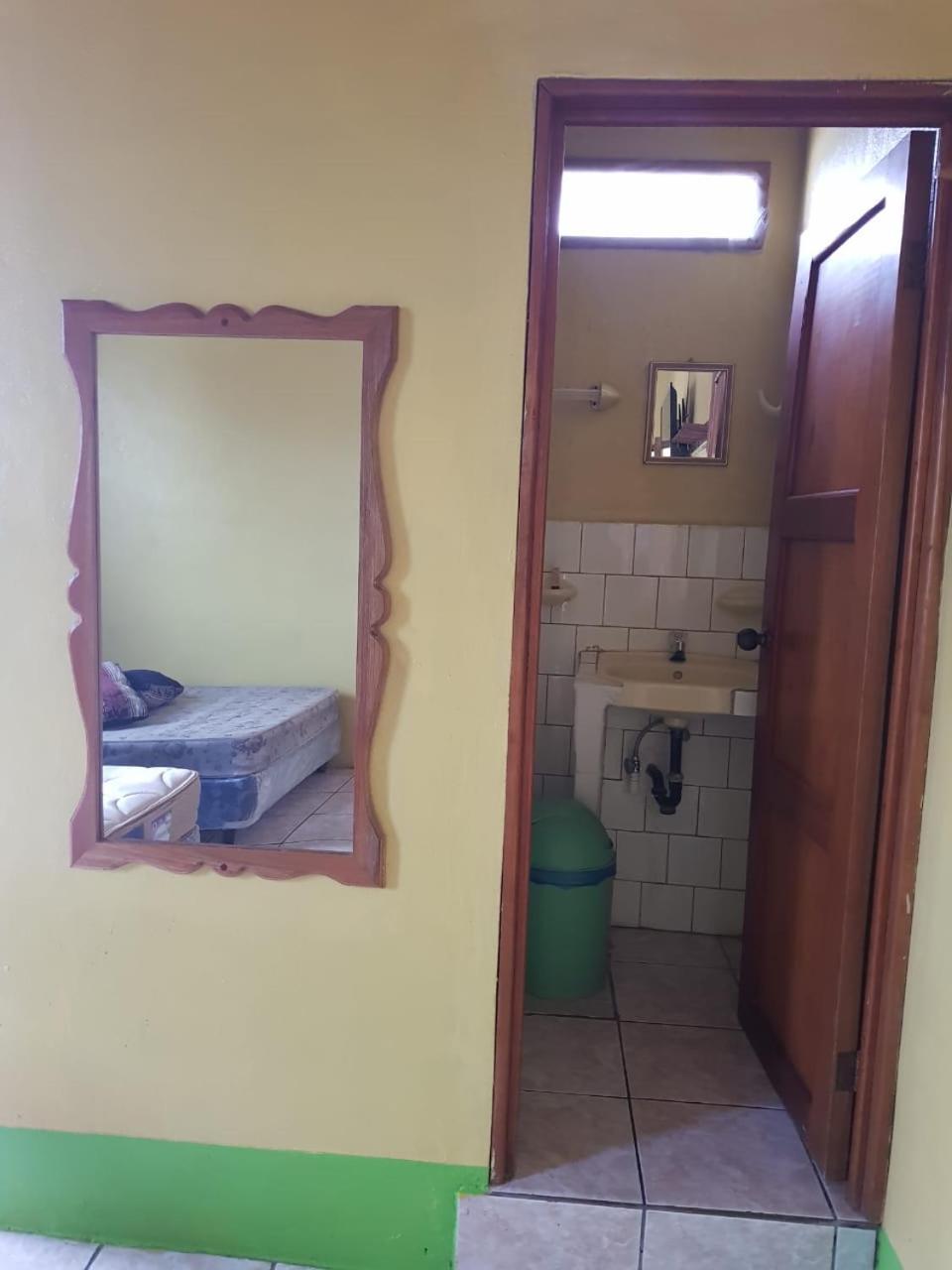 Hotel Posada Tayazal فلوريس المظهر الخارجي الصورة